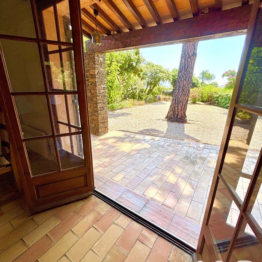 � vendre  Maison Cavalaire-sur-Mer (83240)