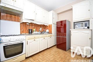  Immeuble � vendre 180 m�