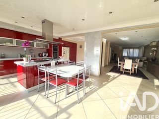  Maison � vendre 9 pi�ces 160 m�