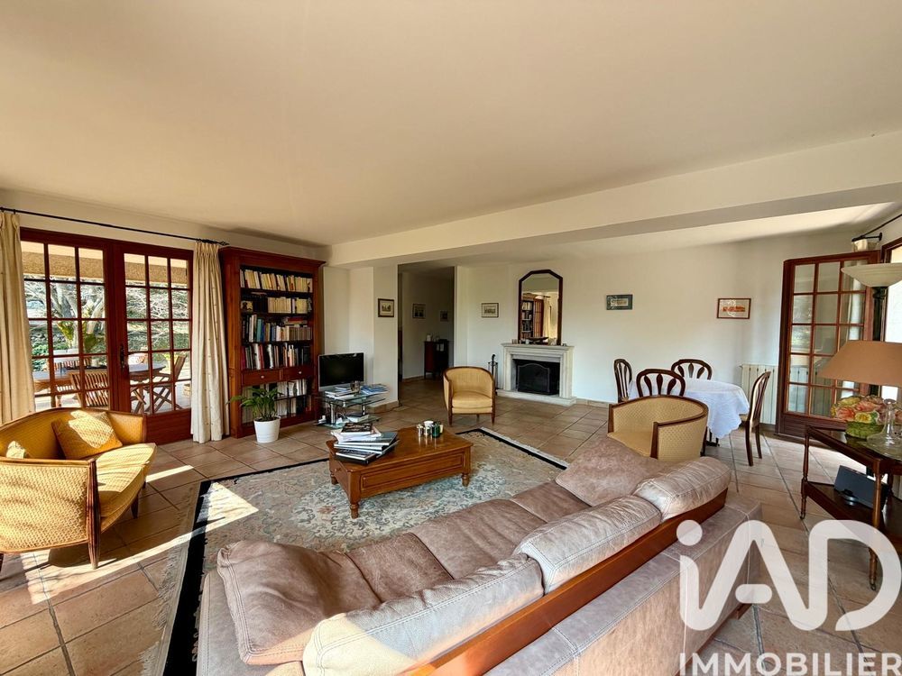 � vendre  Maison Aubagne (13400)