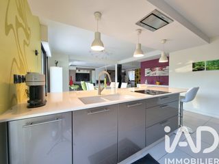  Maison � vendre 9 pi�ces 249 m�