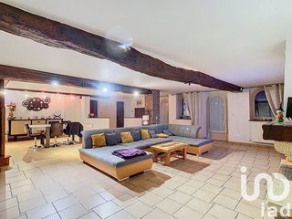  Maison � vendre 8 pi�ces 300 m�