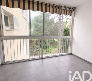  Appartement � vendre 3 pi�ces 77 m�