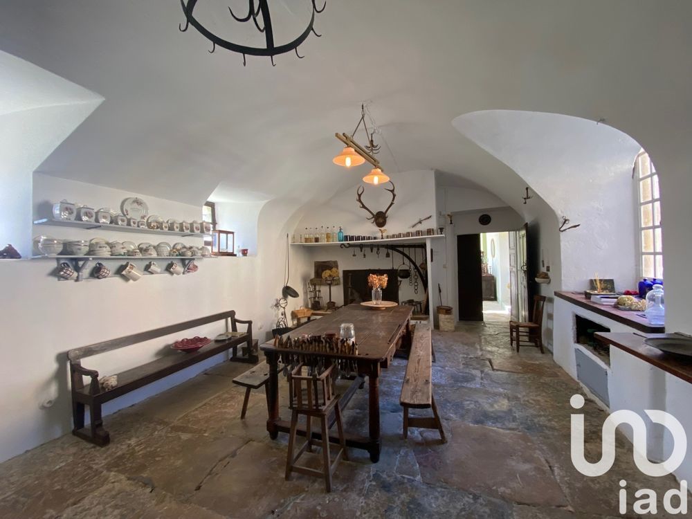 � vendre  Propri�t�/ch�teau Chabeuil (26120)