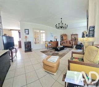  Maison � vendre 8 pi�ces 241 m�