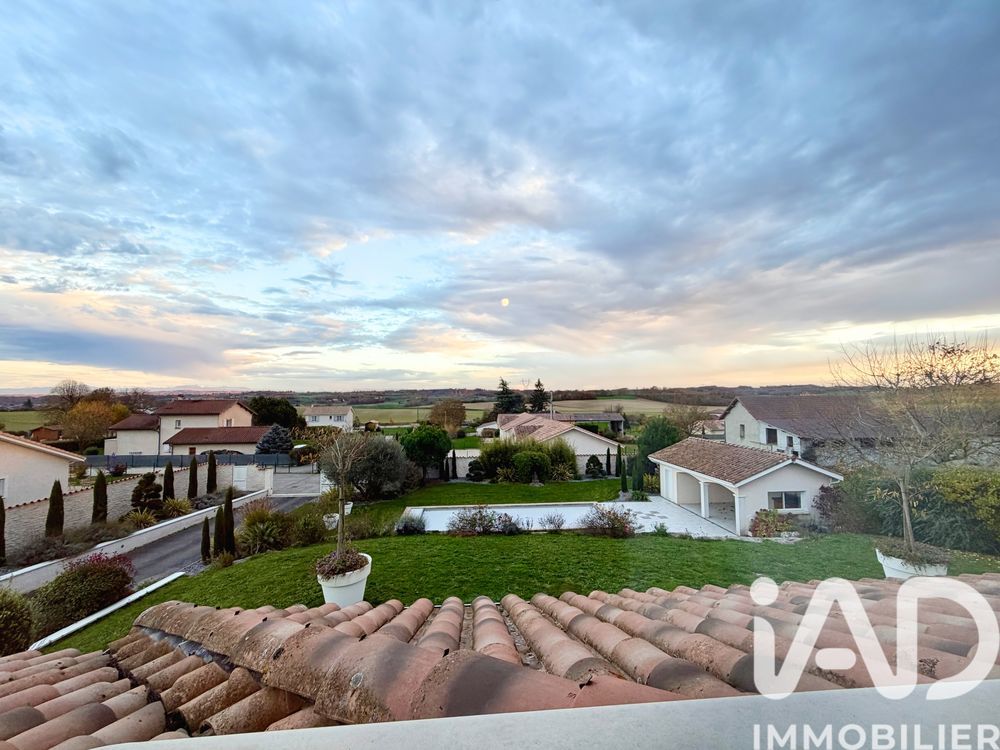 � vendre  Villa Bourgoin-Jallieu (38300)