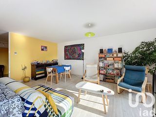  Appartement � vendre 3 pi�ces 79 m�