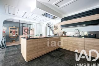  Villa � vendre 8 pi�ces 260 m�