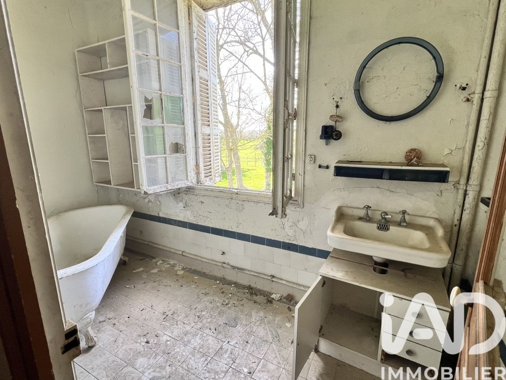 � vendre  Propri�t�/ch�teau Honfleur (14600)