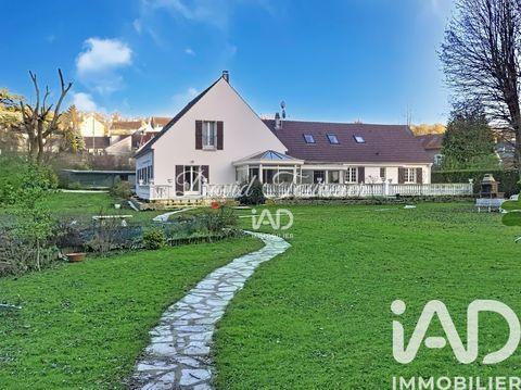   Vente Demeure 9 pi�ces Maison - 9 pi�ce(s) - 350 m�