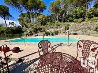  Villa � vendre 7 pi�ces 200 m�