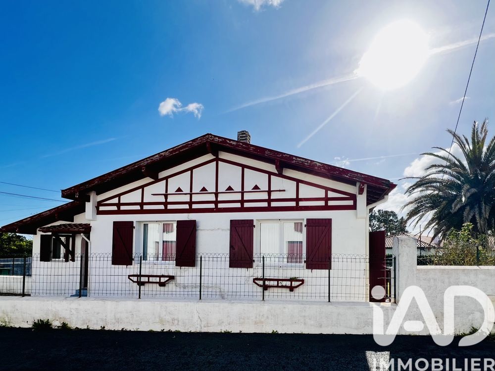 � vendre  Maison Gu�thary (64210)