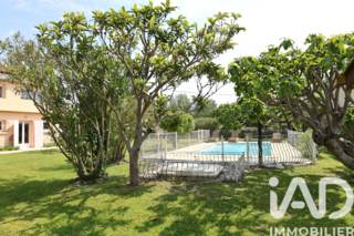  Maison � vendre 9 pi�ces 220 m�