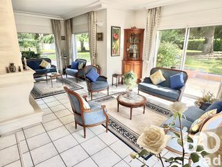  Villa � vendre 9 pi�ces 277 m�