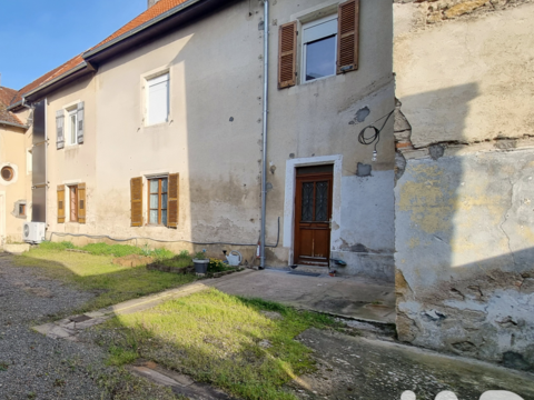   Vente Maison/villa 6 pi�ces Maison - 6 pi�ce(s) - 173 m�