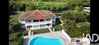  Maison � vendre 10 pi�ces 246 m�