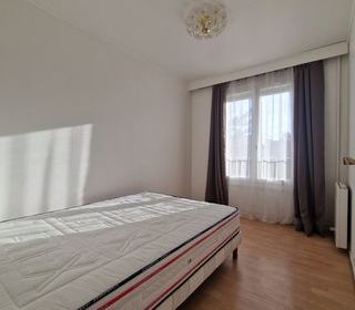  Appartement � louer 4 pi�ces 77 m�