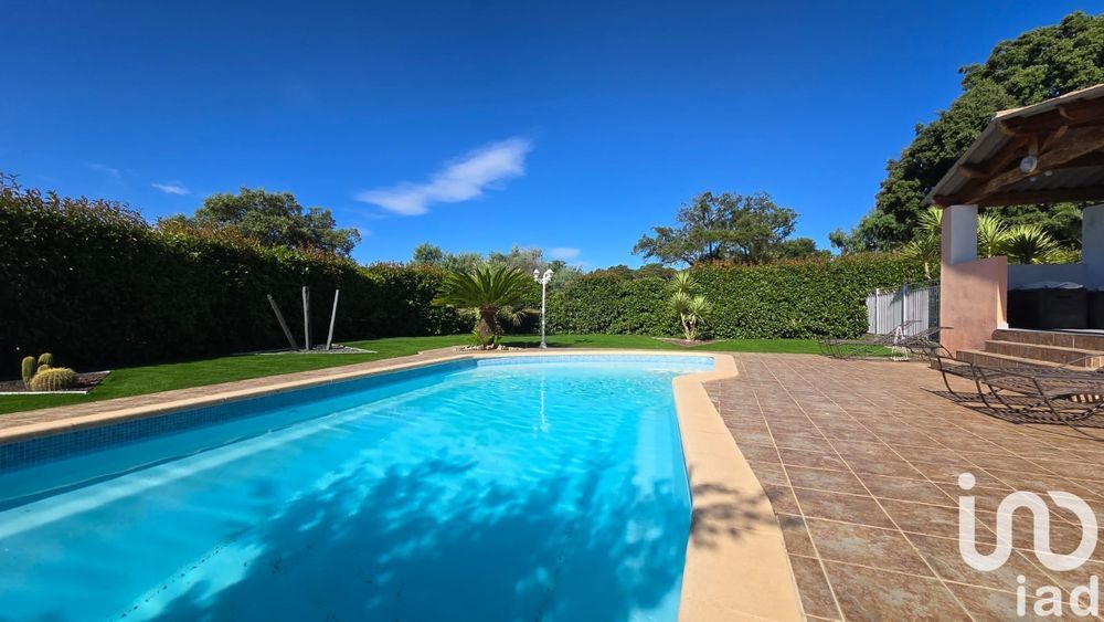 � vendre  Maison Les Issambres (83380)