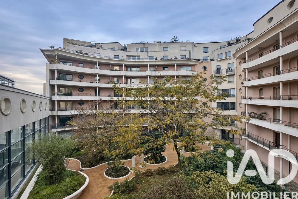 � vendre  Appartement Issy-les-Moulineaux (92130)