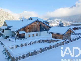  Maison � vendre 4 pi�ces 195 m�