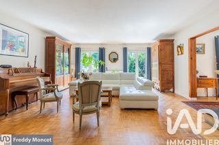  Maison � vendre 9 pi�ces 210 m�