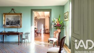  Maison � vendre 10 pi�ces 335 m�