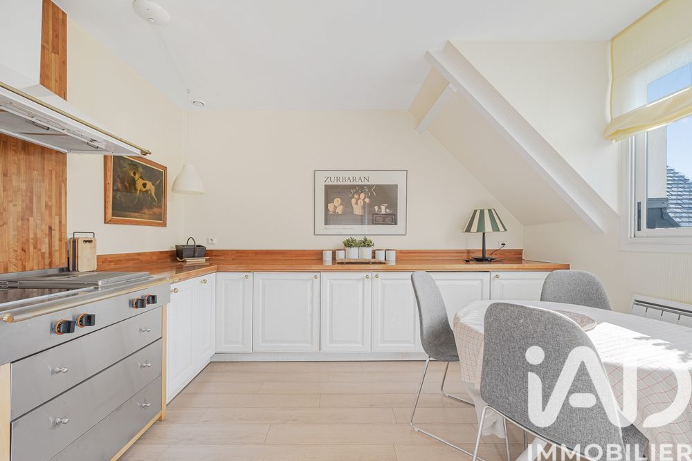 � vendre  Appartement Jouy-en-Josas (78350)