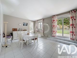  Maison � vendre 8 pi�ces 250 m�