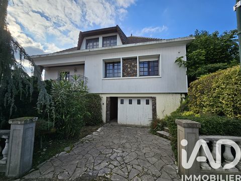   Vente Maison/villa 9 pi�ces Maison - 9 pi�ce(s) - 213 m�