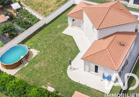   Vente Maison/villa 7 pi�ces Maison - 7 pi�ce(s) - 172 m�