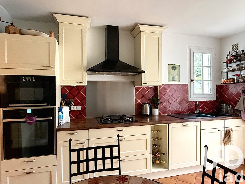 � vendre  Maison Montfort-l'Amaury (78490)