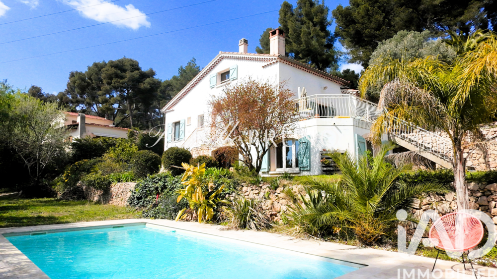 � vendre  Maison Toulon (83200)