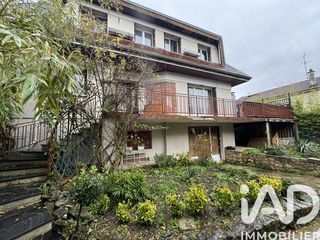  Maison � vendre 9 pi�ces 210 m�