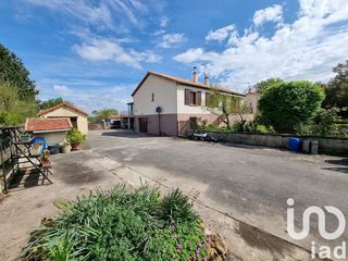  Maison � vendre 9 pi�ces 211 m�