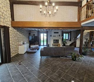  Maison � vendre 4 pi�ces 200 m�