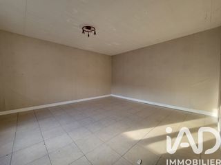  Immeuble � vendre 421 m�