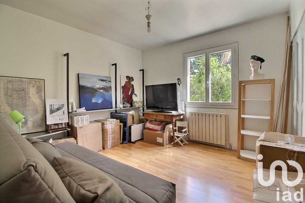 � vendre  Maison La Cadi�re-d'Azur (83740)