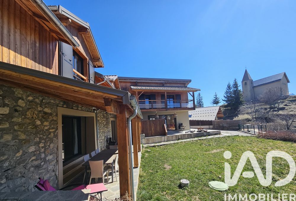 � vendre  Maison Saint-Apollinaire (05160)