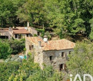  Maison � vendre 6 pi�ces 195 m�