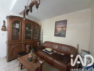  Immeuble � vendre 230 m�