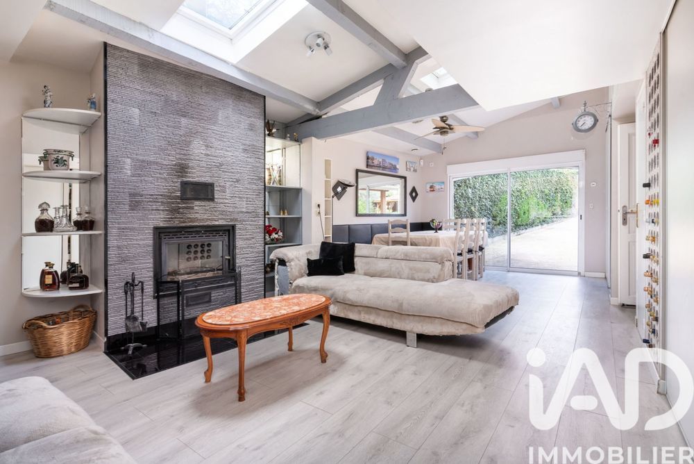 � vendre  Maison Bron (69500)