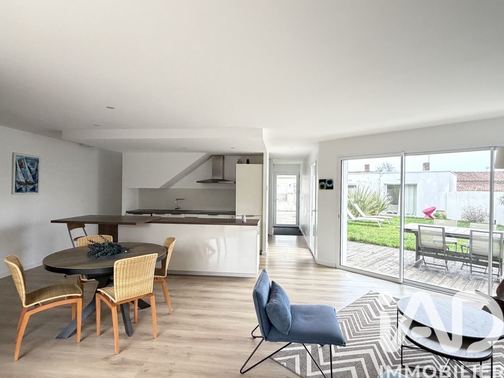 � vendre  Villa Les Sables-d'Olonne (85100)