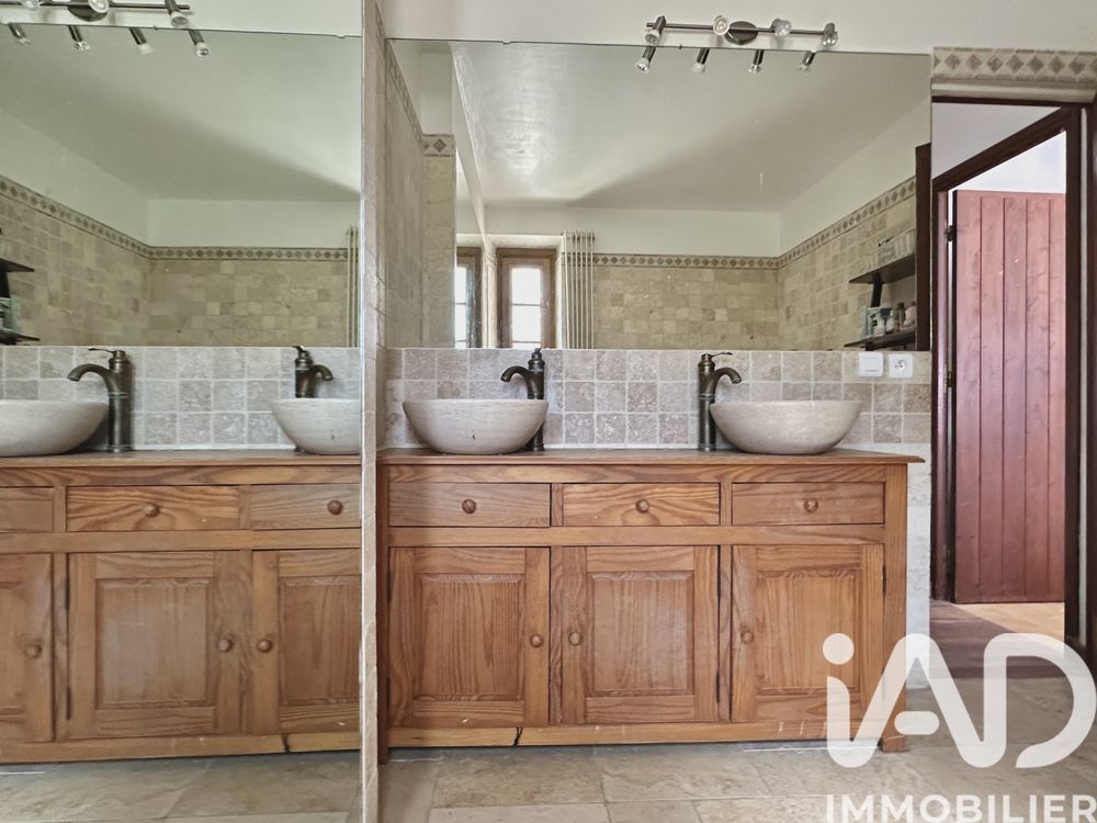 � vendre  Maison Saint-Cyr-sur-Mer (83270)