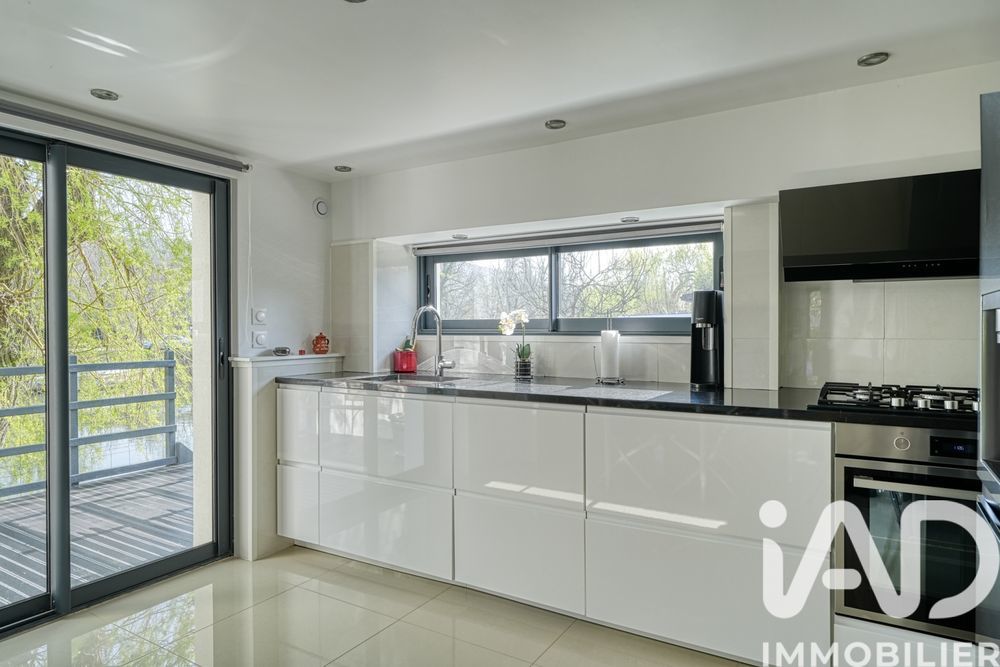 � vendre  Maison Vaux-sur-Seine (78740)