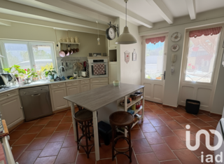  Maison � vendre 8 pi�ces 216 m�