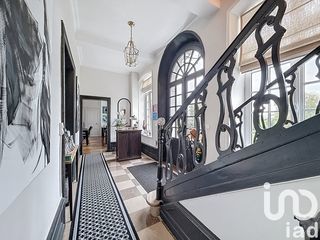  Propri�t�/ch�teau � vendre 8 pi�ces 442 m�