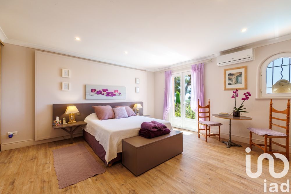 � vendre  Villa Tourrettes-sur-Loup (06140)