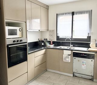  Appartement � vendre 3 pi�ces 77 m�