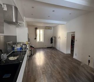  Immeuble � vendre 198 m�