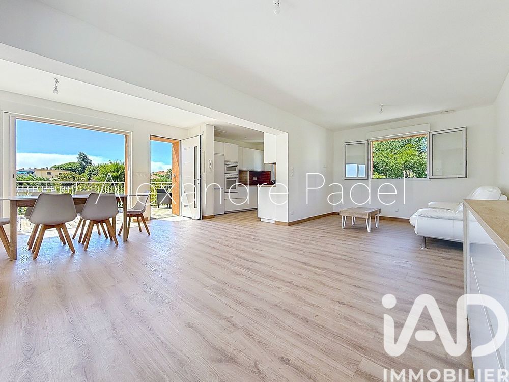 � vendre  Appartement Sanary-sur-Mer (83110)
